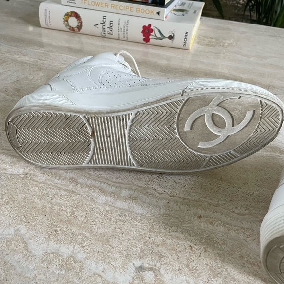 Gently Loved Chanel Hightops - Picture 3 of 11